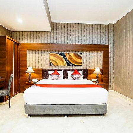 פסורואן Oyo 289 Hotel Dalwa Syariah מראה חיצוני תמונה
