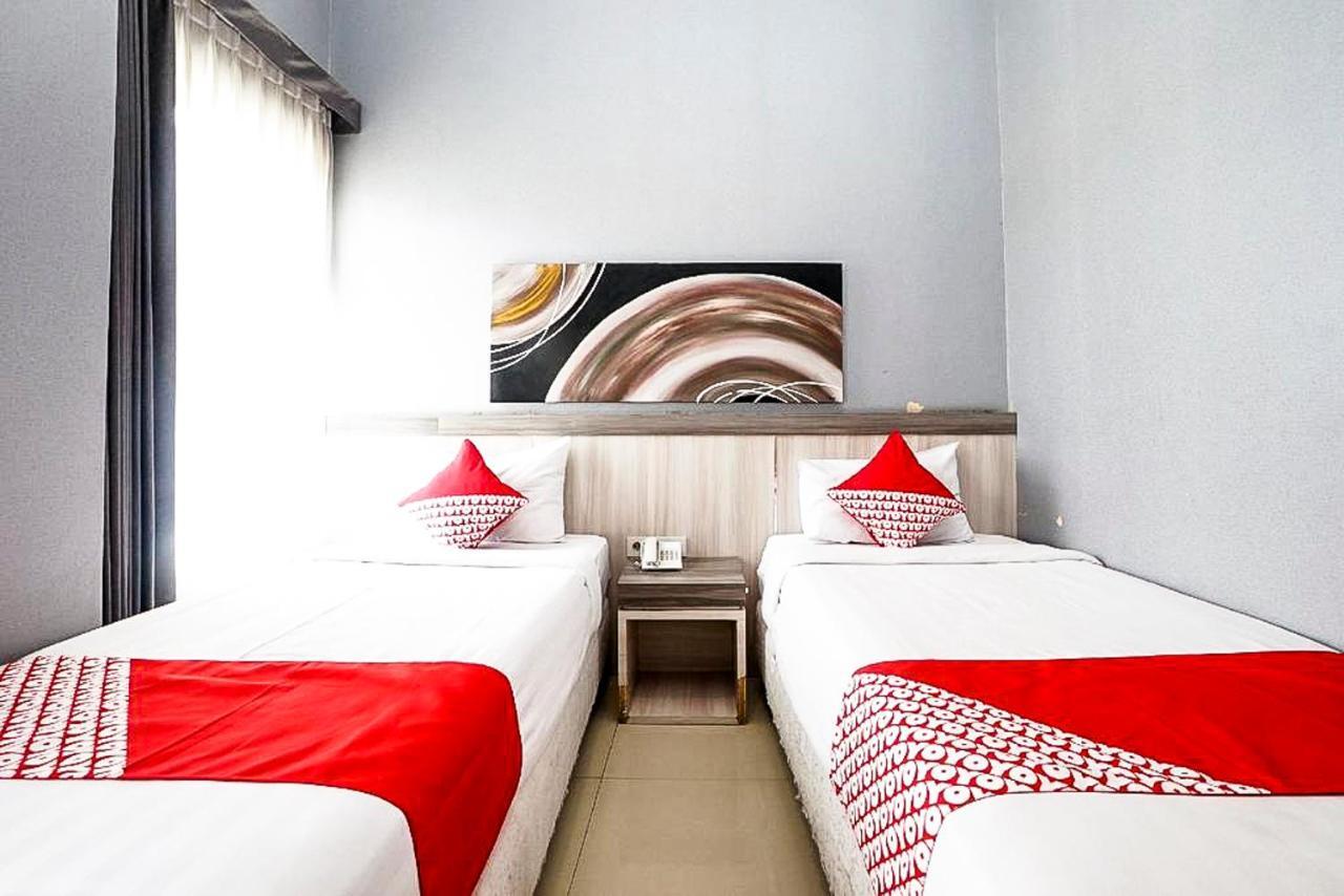פסורואן Oyo 289 Hotel Dalwa Syariah מראה חיצוני תמונה