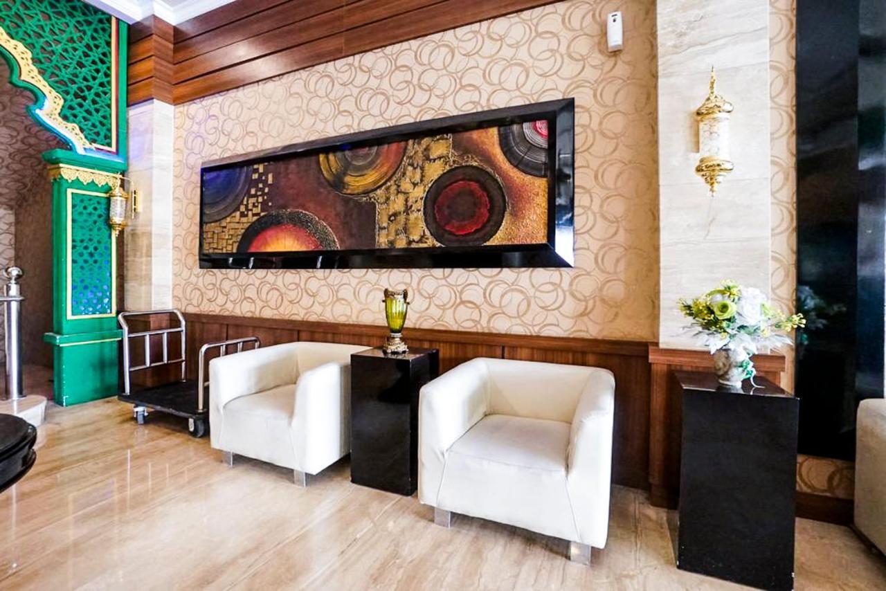 פסורואן Oyo 289 Hotel Dalwa Syariah מראה חיצוני תמונה